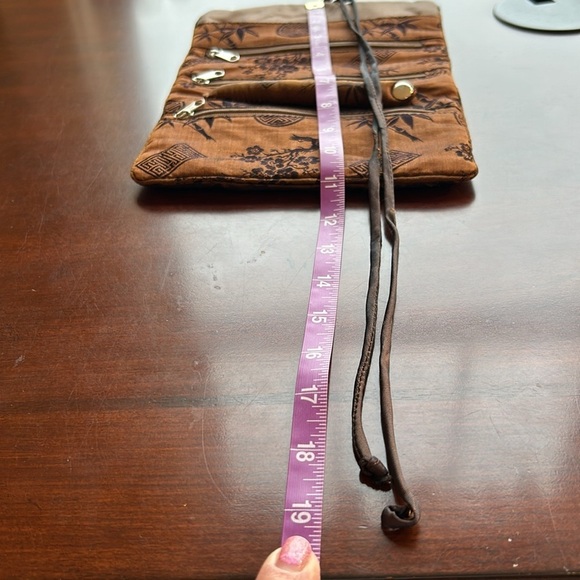 Red blossom jewelry roll for travel 4 compartments and ring holder roll tie & go - Picture 10 of 10